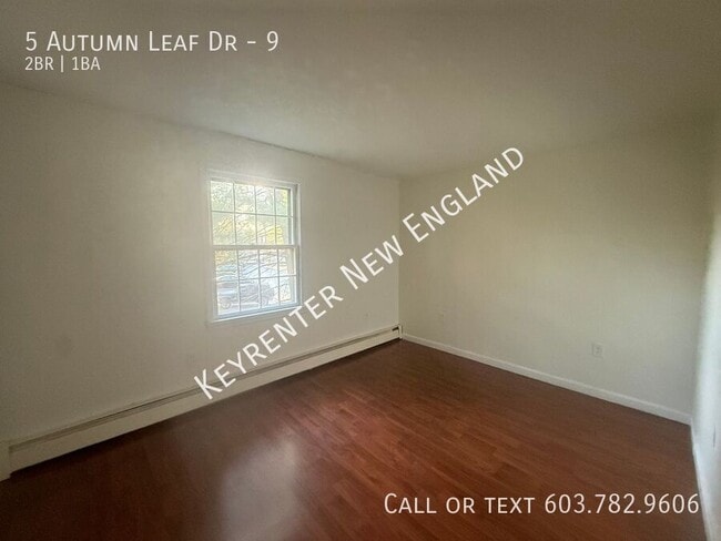 Photo - 5 Autumn Leaf Dr