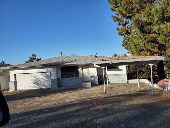 Photo - 1726 Kimberly Dr House