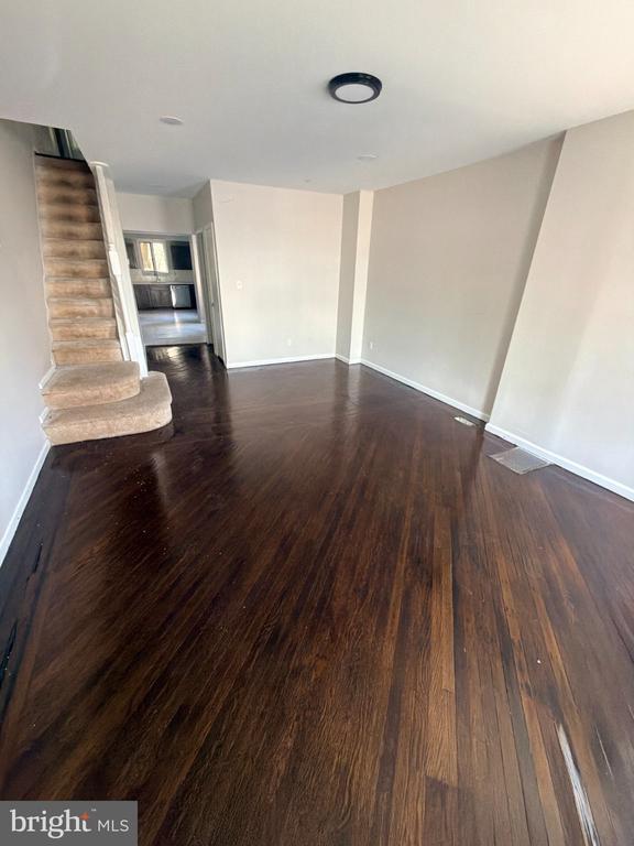 35 Emory Ave