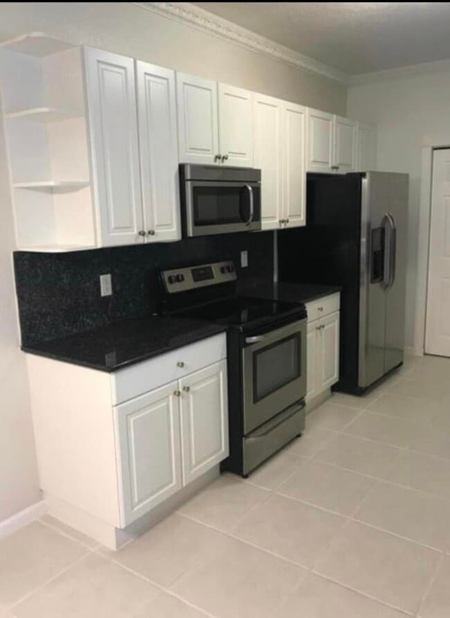 3545 Forest Hill Blvd Unidad 2