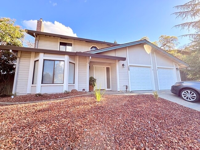 Photo - Beautiful Well Kept 3 bedroom for Rent - Folsom