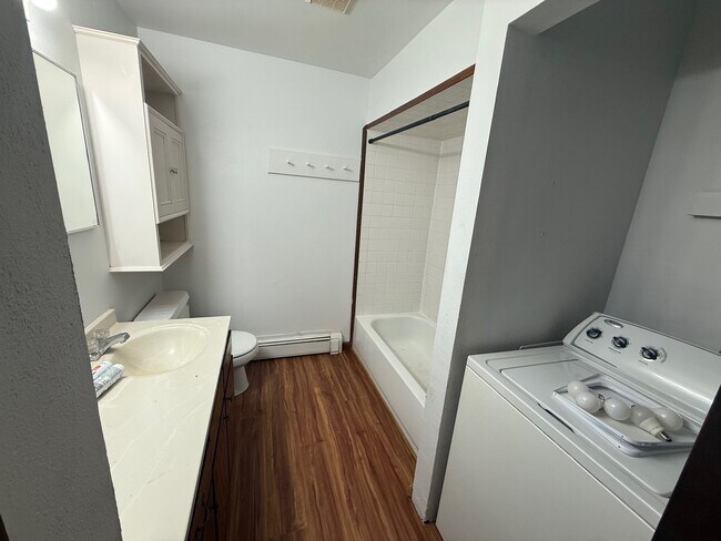 Photo - 198 Aspenglow Blvd Unit 1