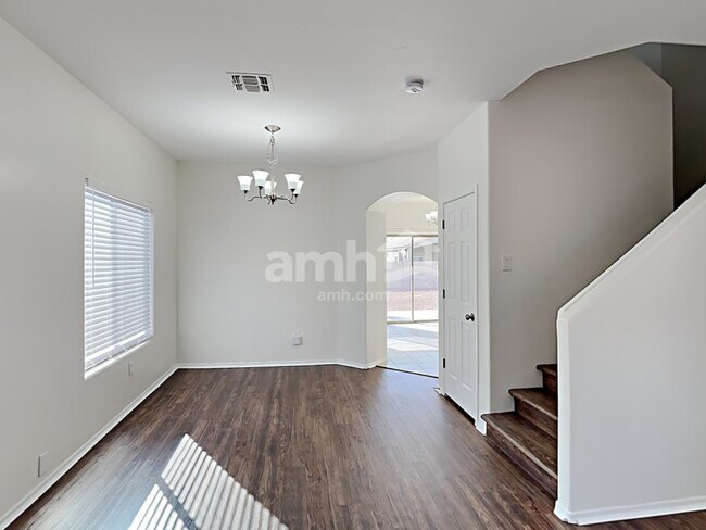 Photo - 5727 Shady Grove Dr