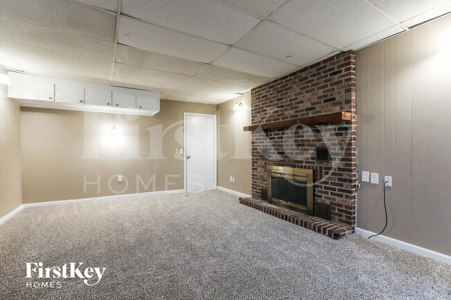 Photo - 3008 S Scott Ave