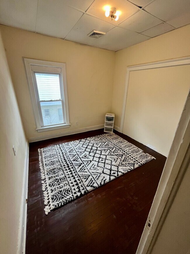 Photo - 104 Walnut St Unit 1