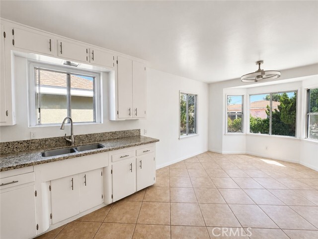 Photo - 15531 Eucalyptus Ave