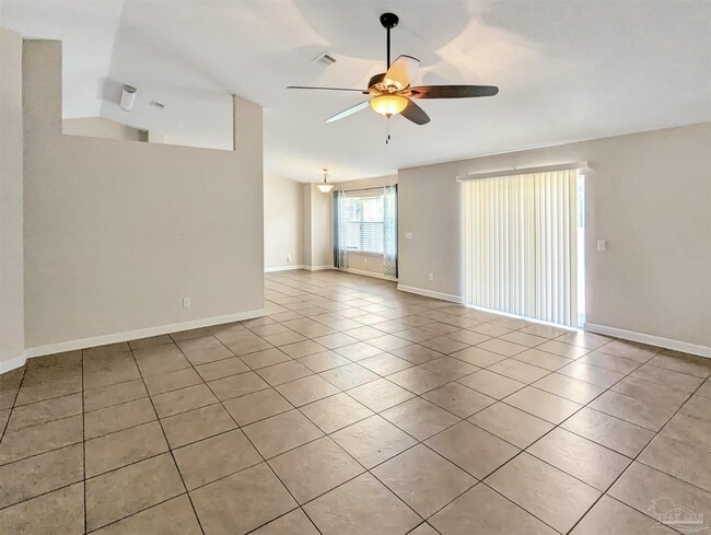 Photo - 734 Marlin Spike Dr