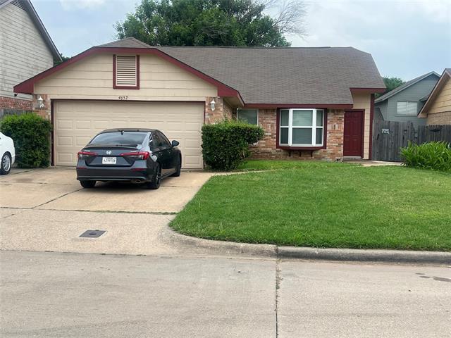 Photo - 4652 Bracken Dr House