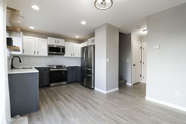Photo - Beautifully Renovated Town home in Eaton.