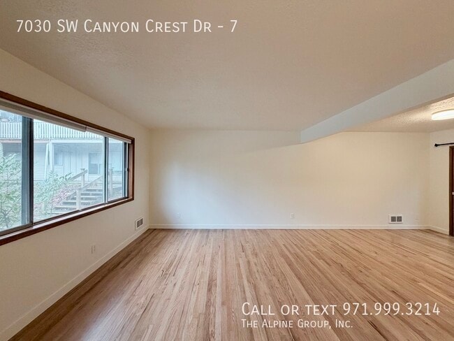 Photo - 7030 SW Canyon Crest Dr Unit 7