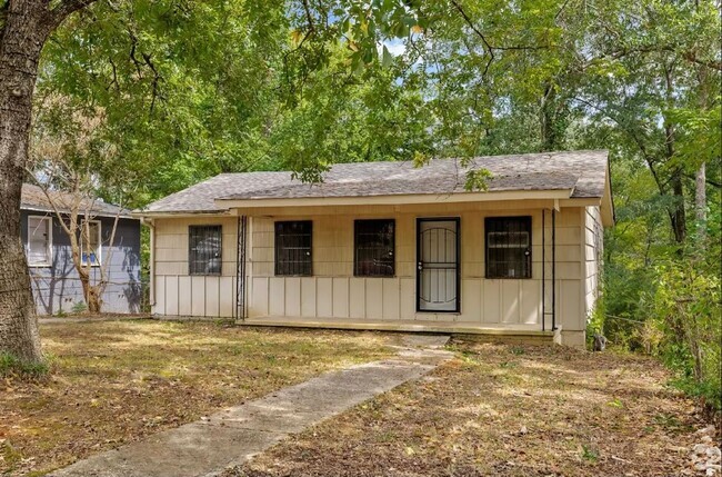 Building Photo - 6609 Frankfort Ave Rental