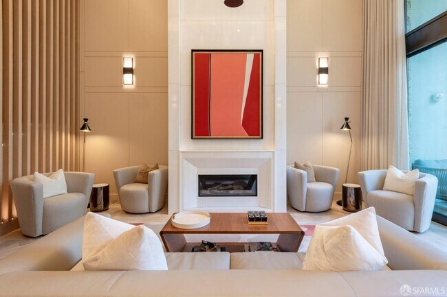 Photo - 875 California St