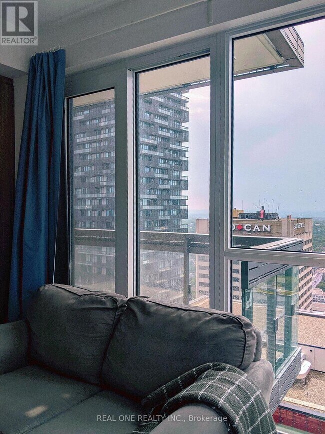 Photo - 39 Roehampton Ave Unité 4008