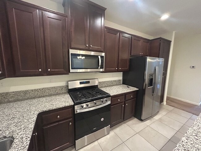 Photo - 3306 Manchester St