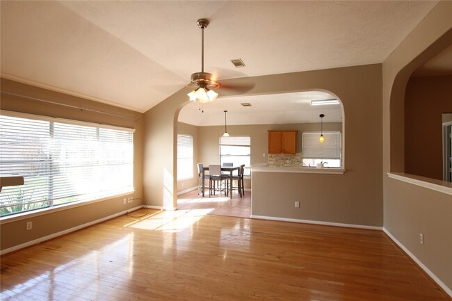 Photo - 3607 Stratford Arms Ln