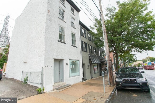 Photo - 4205 Main St Unit Apt. B