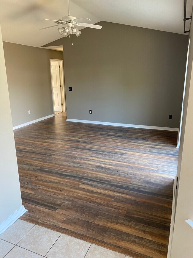 Photo - 7344 Gordon Evans Rd