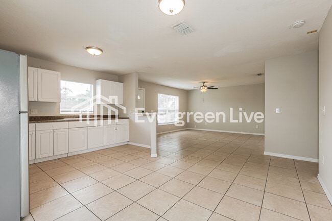 Photo - 3616 N 55th St