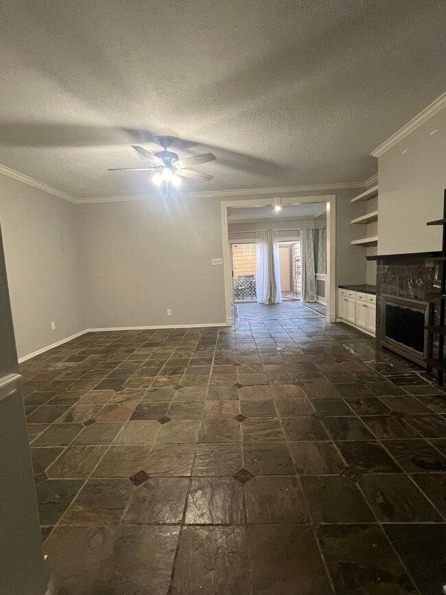 Photo - 736 Country Pl Dr Unit E