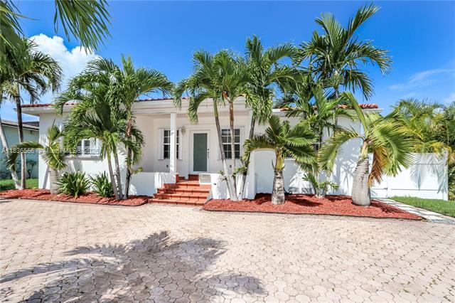 Photo - 8020 Noremac Ave