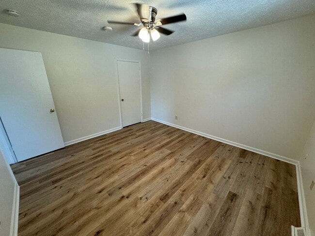 Photo - 526 W 13th St Unidad 526 W 13th St Apt A