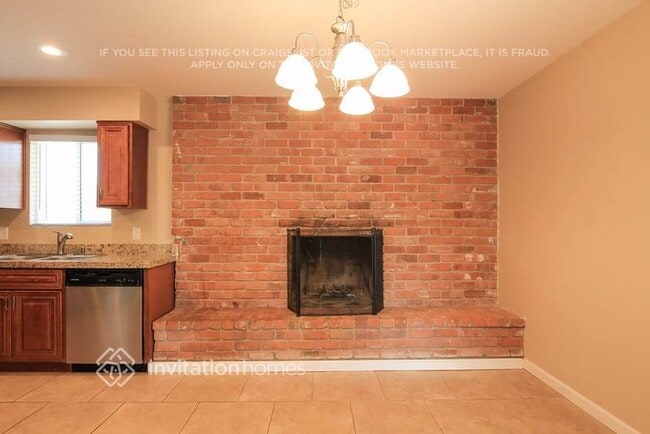 Photo - 2307 E Hillery Dr
