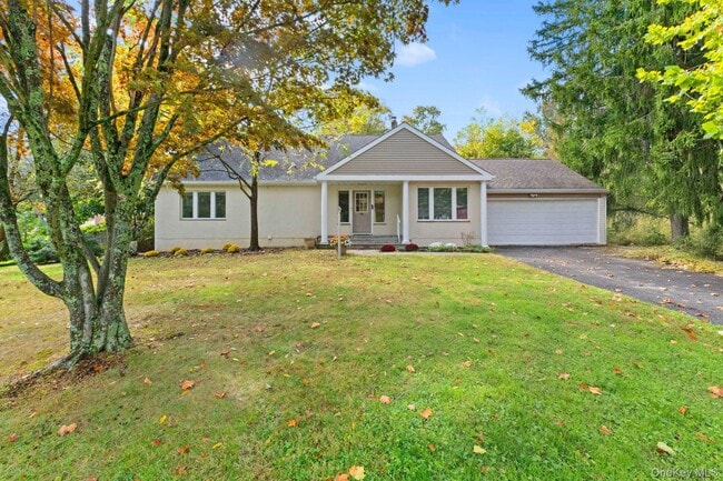 Building Photo - 19 Rockledge Rd