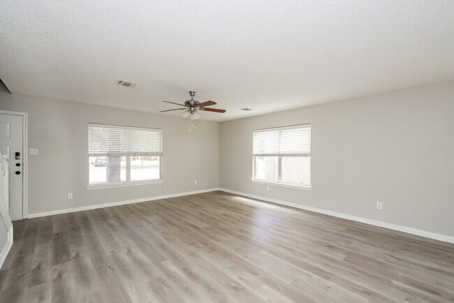 4136 Tupelo Trail