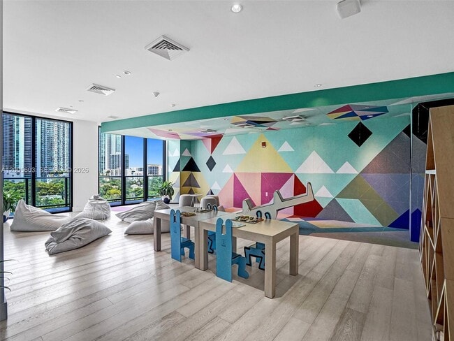 Photo - 121 NE 34th St Unit 1806A