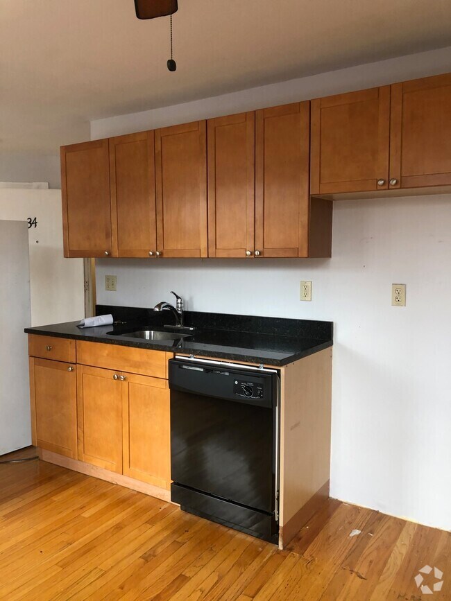 Building Photo - 26 Fleet St Unit 34 Rental