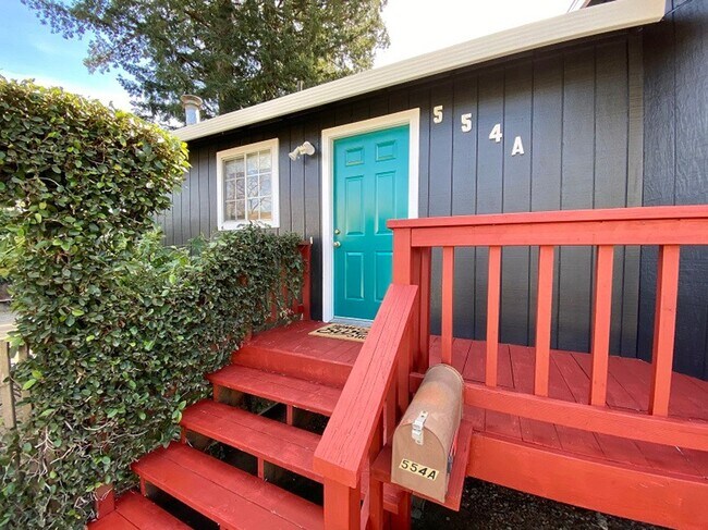 Photo - Seymour Street, 554* Unit 554A
