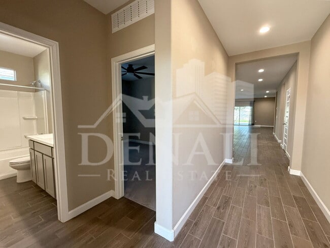 Photo - 1053 E Horro Rd