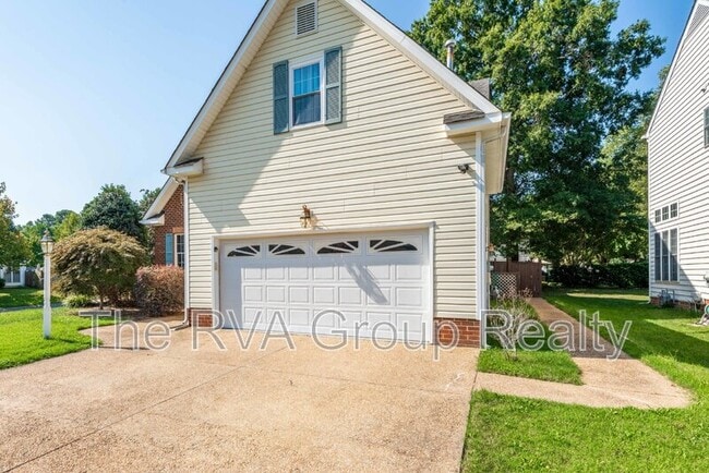 Photo - 10528 Runnymeade Dr