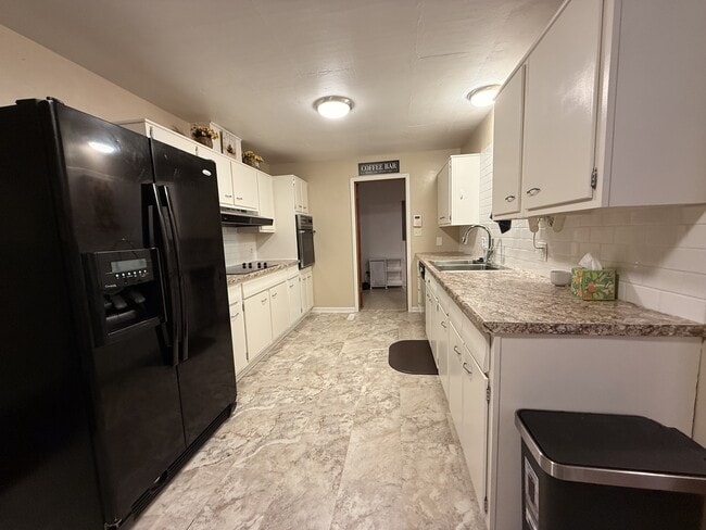 Photo - 628 Cross Lanes Dr