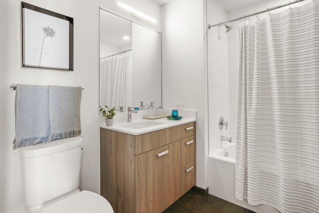 Photo - 175 N Harbor Dr Unit 1402