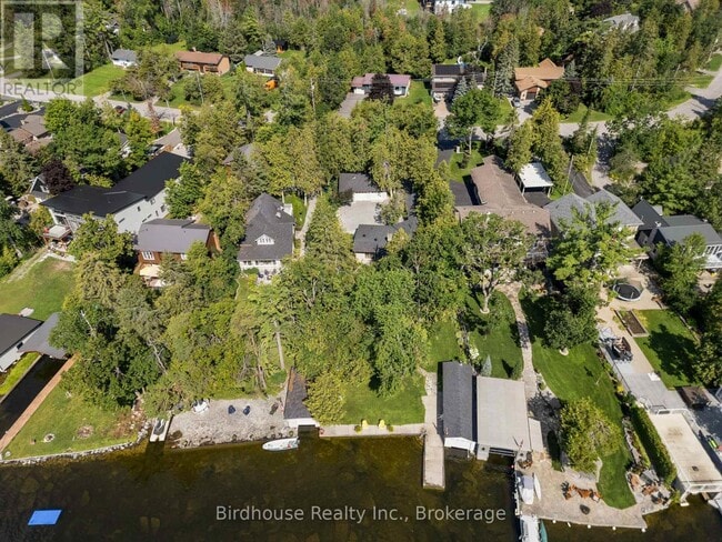 Photo - 99 Riverside Dr