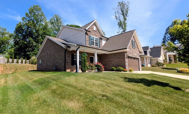 Photo - 226 Bismarck Ct