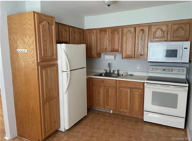 Photo - 58 Manor Dr Unit 58