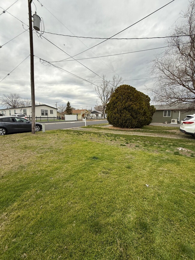 Photo - 600 NE 3rd St Unidad SI ID1529260P
