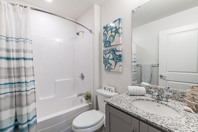 2BR, 2BA - Frisco A - Bathroom