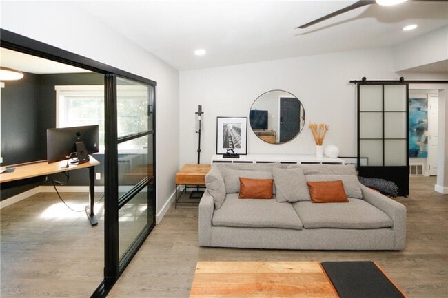 Photo - 1468 Briarwood Rd NE Unidad 515