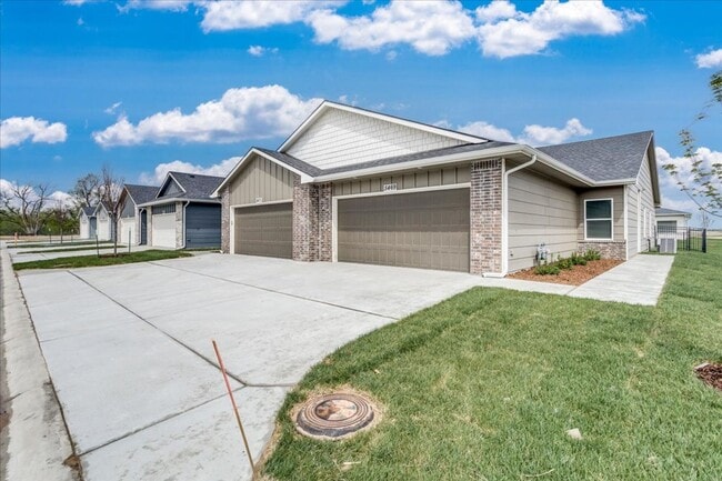 Building Photo - Cypress Glenn Oliver