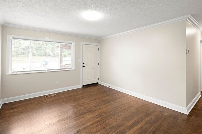 Photo - Renovated Cottage - Central West Asheville...