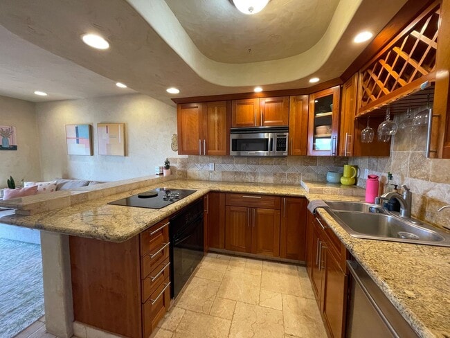 Building Photo - Maui Lani Terraces One Bedroom Unit E303