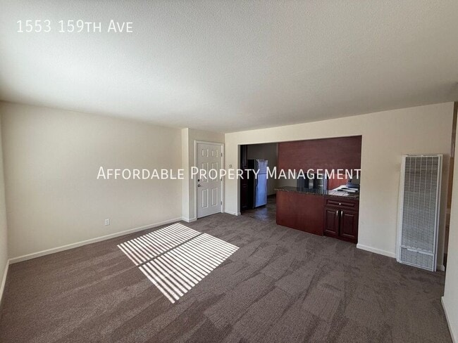 Photo - 1553 159th Ave