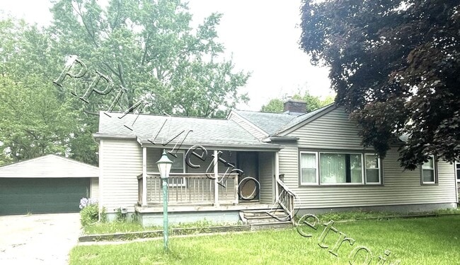 Building Photo - 32851 Linderman Ave Rental