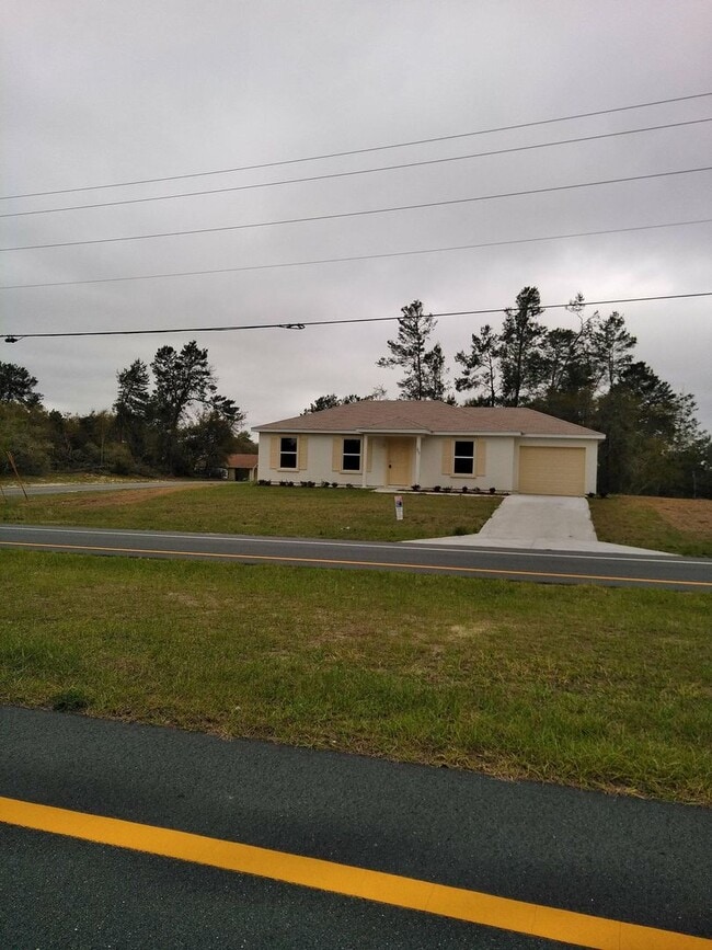 Building Photo - Spacious 3-Bedroom Home in Marion Oaks – Modern Comfort & Convenient Location!