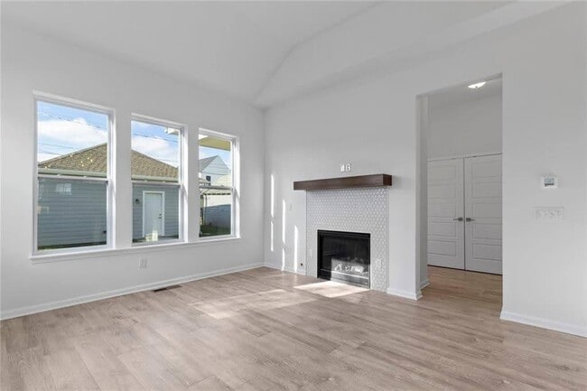 Photo - 2044 Bellefontaine St