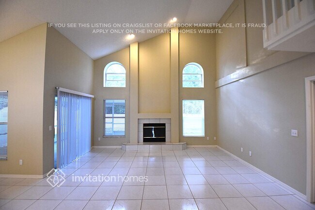 Photo - 609 Silver Birch Pl