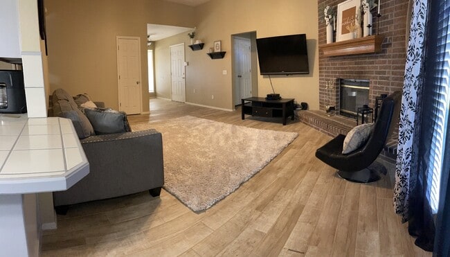 Photo - 10413 NW 45th St